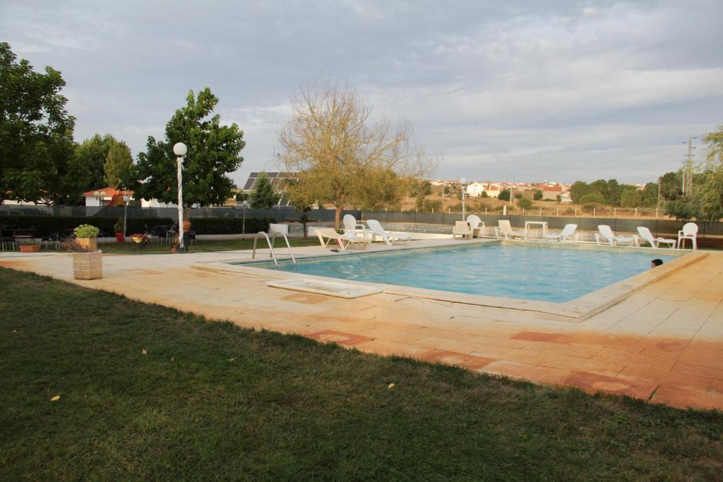 Bed and Breakfast O Pelicano Alfaiates Exterior foto